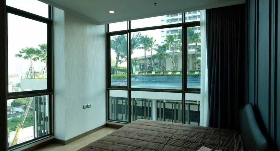 For rent 2 bedrooms condo in Watthana, Bangkok