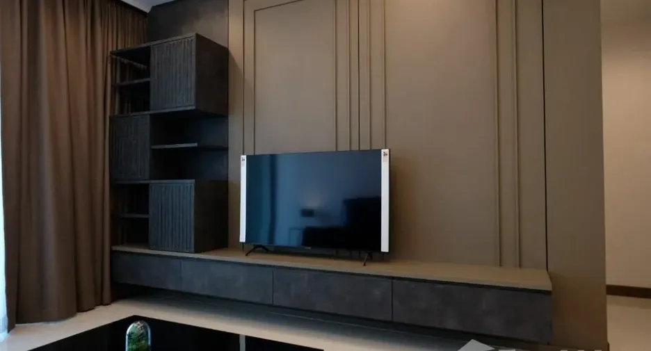 For rent 2 bedrooms condo in Watthana, Bangkok