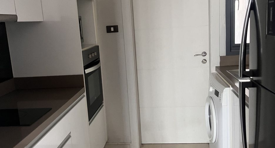 For rent 1 bed apartment in Sathon, Bangkok