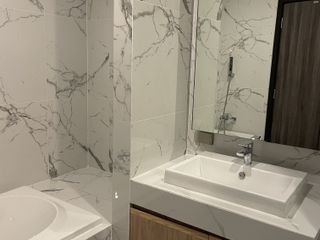 For rent 2 bedrooms apartment in Khlong Toei, Bangkok