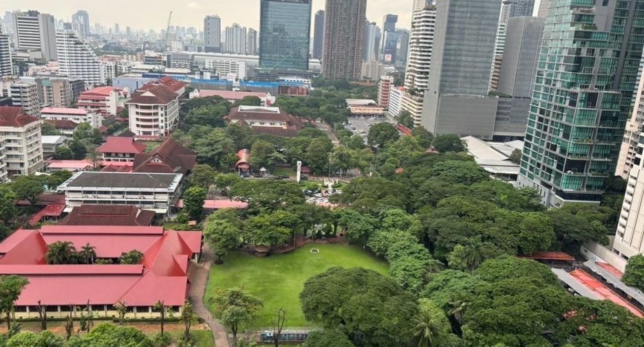 For rent 1 bed condo in Watthana, Bangkok