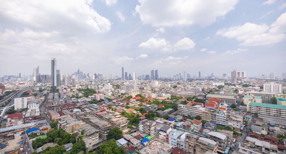 For rent 1 bed condo in Thon Buri, Bangkok