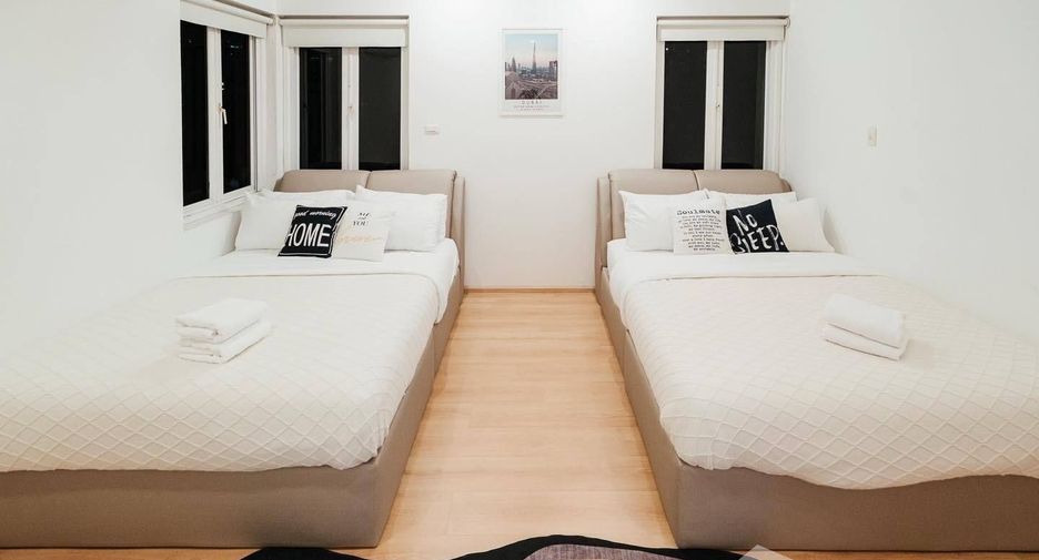 For rent 4 bedrooms house in Lat Phrao, Bangkok
