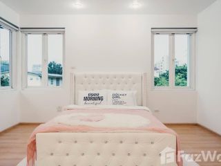 For rent 4 bedrooms house in Lat Phrao, Bangkok
