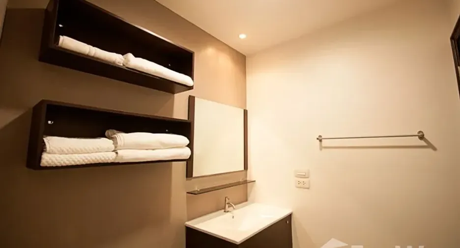 For rent 1 bed apartment in Bang Na, Bangkok