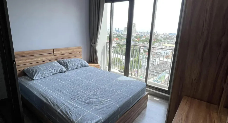 For rent studio condo in Bang Phlat, Bangkok