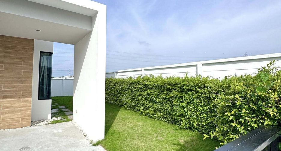 For rent 3 bedrooms house in Bang Phli, Samut Prakan