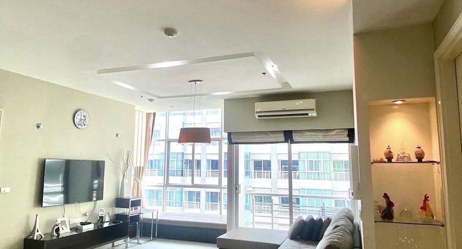 For rent 2 bedrooms condo in Bang Kapi, Bangkok