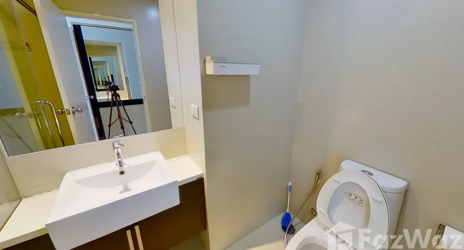 For rent 1 bed condo in Watthana, Bangkok