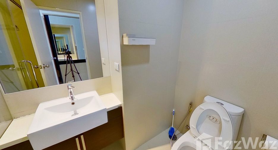 For rent 1 bed condo in Watthana, Bangkok