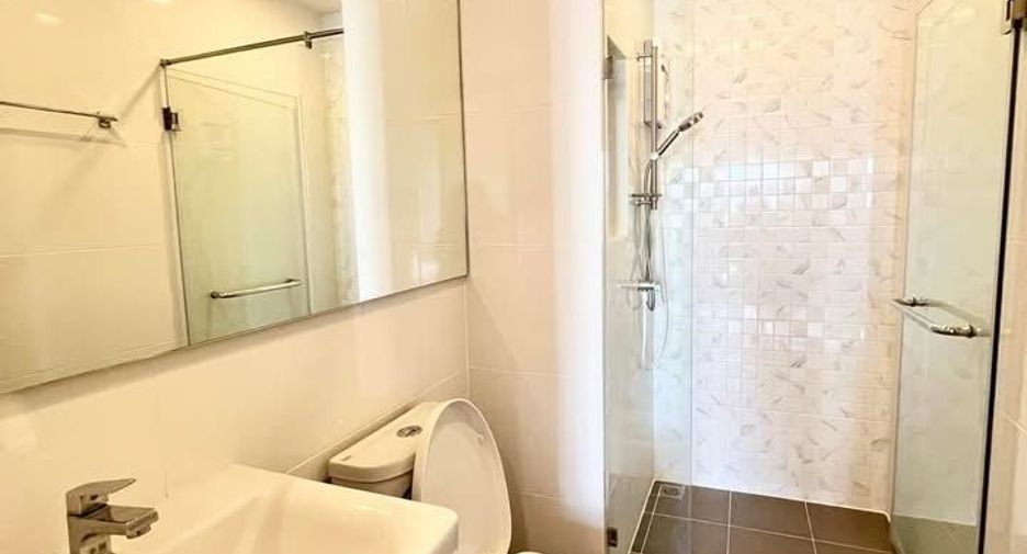 Wohnung zur Miete mit 1 Zimmer in Bang Phlat, Bangkok