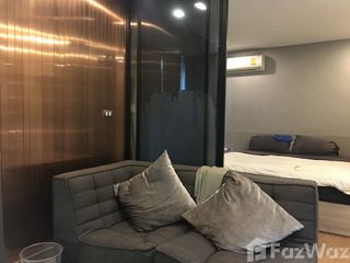 For rent 1 bed condo in Phra Khanong, Bangkok