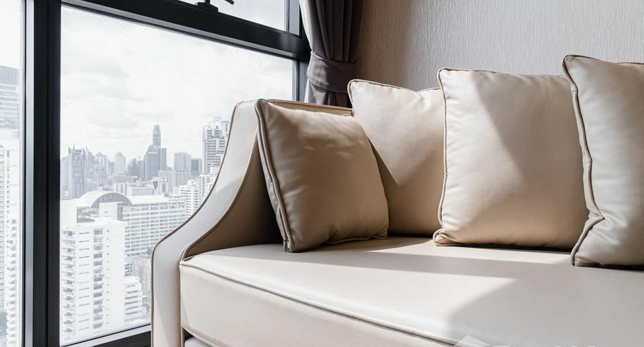 For rent 1 bed condo in Khlong Toei, Bangkok