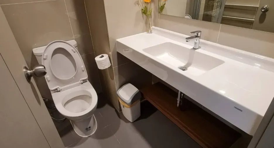 For rent studio condo in Huai Khwang, Bangkok