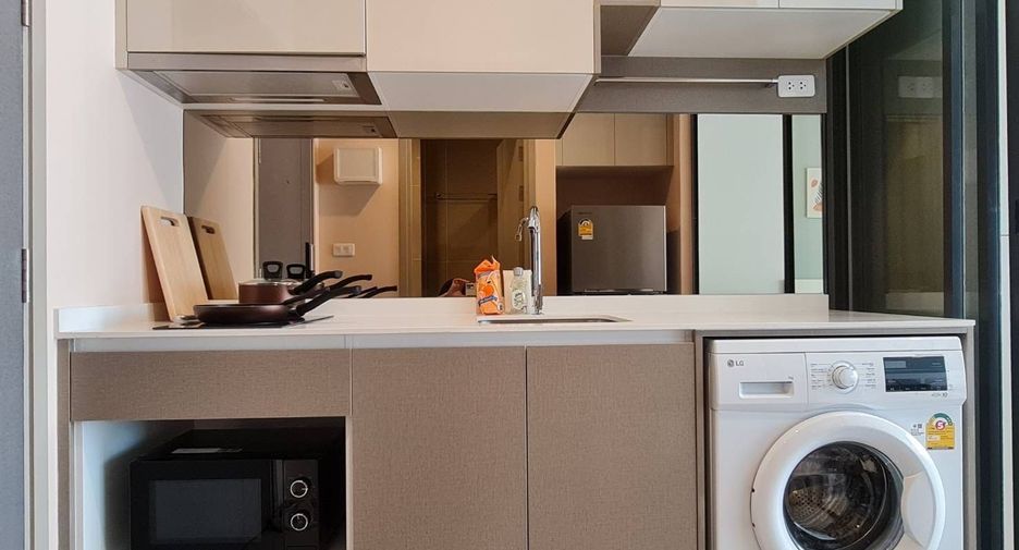 For rent studio condo in Huai Khwang, Bangkok