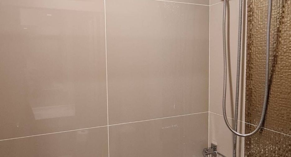 For rent studio condo in Huai Khwang, Bangkok
