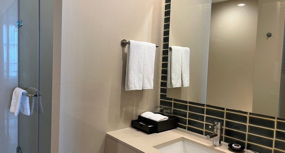 For rent 2 bedrooms condo in Bang Kho Laem, Bangkok