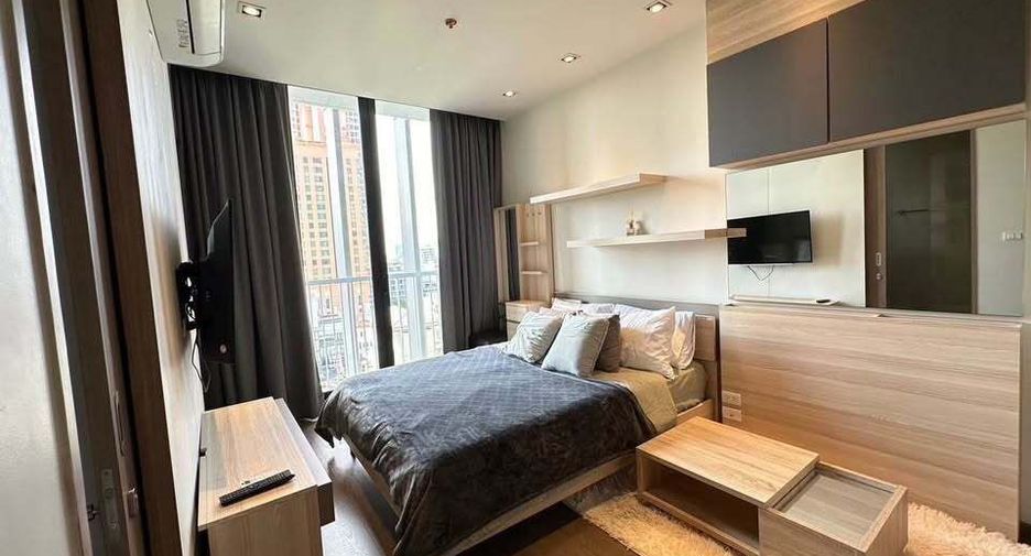 For rent studio condo in Khlong Toei, Bangkok