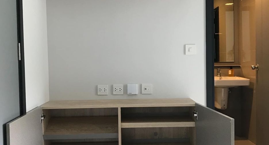 For rent 1 bed condo in Ratchathewi, Bangkok