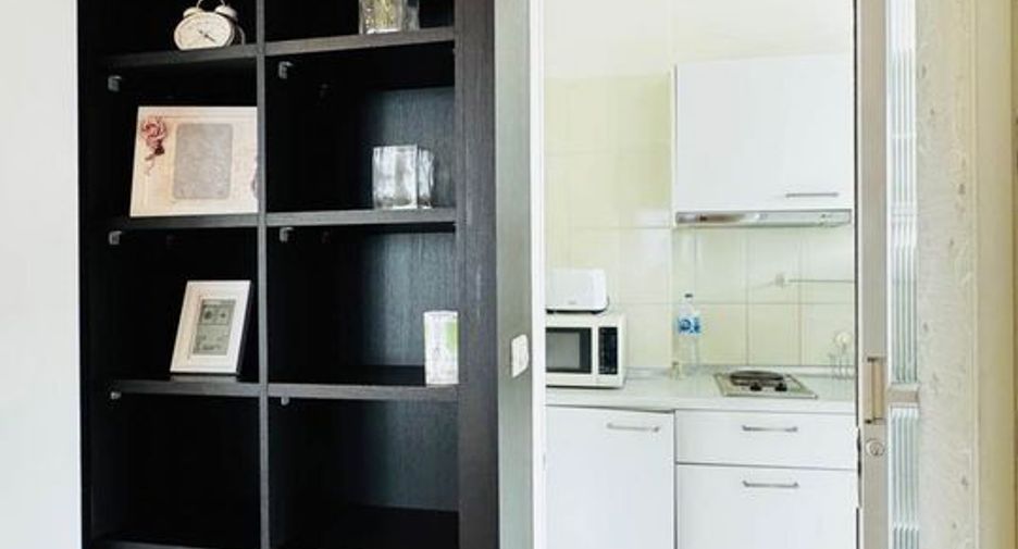 For rent 2 bedrooms condo in Huai Khwang, Bangkok