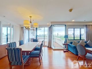 Apartamento en alquiler de 3 habitaciones en Khlong Toei, Bangkok