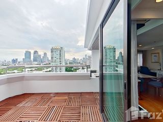 Apartamento en alquiler de 3 habitaciones en Khlong Toei, Bangkok