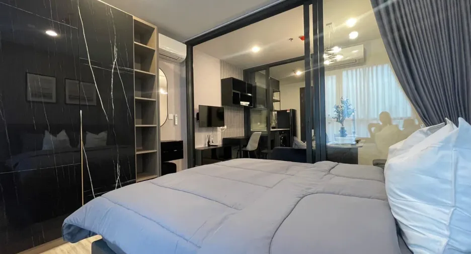 For rent 1 bed condo in Huai Khwang, Bangkok