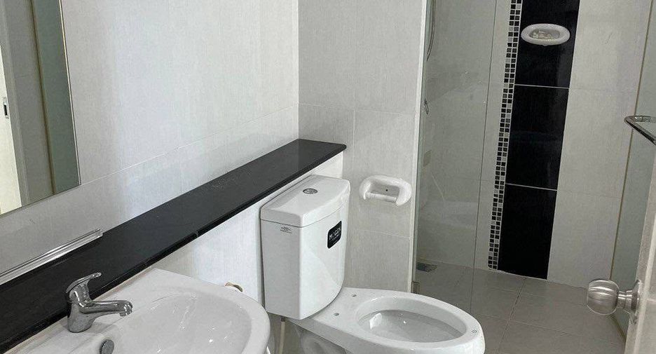 For rent 3 bedrooms house in Lat Krabang, Bangkok