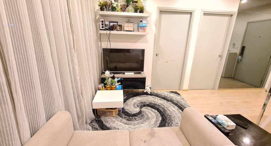 For rent 2 bedrooms condo in Thon Buri, Bangkok