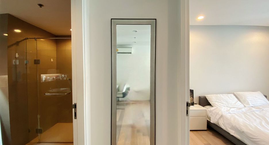 For rent 1 bed condo in Watthana, Bangkok