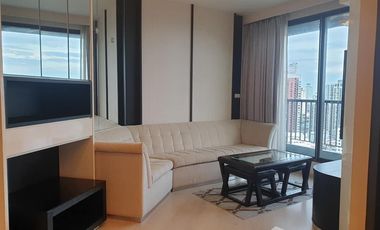 Condo en alquiler de 2 habitaciones en Khlong Toei, Bangkok