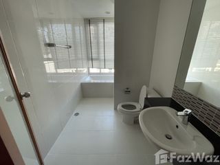 À louer 4 chambres appartement à Khlong Toei, Bangkok