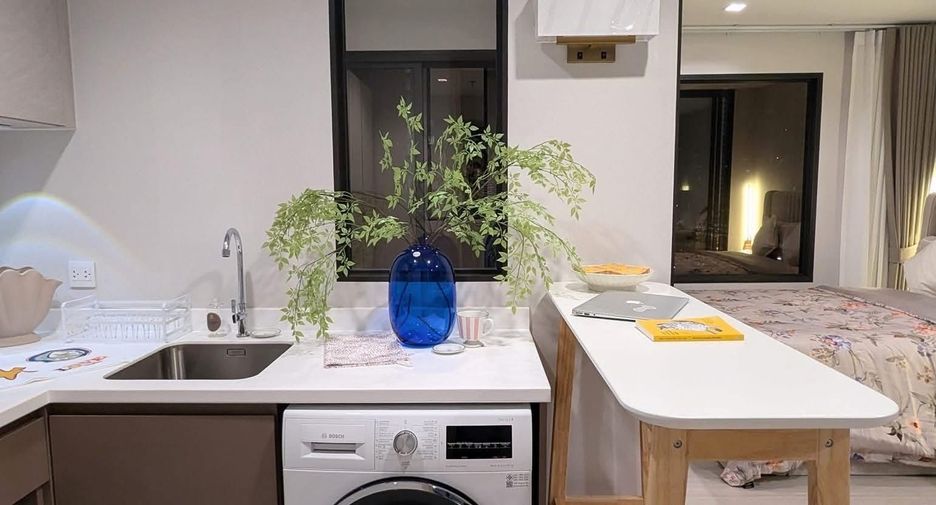 For rent 1 bed condo in Thon Buri, Bangkok