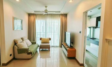 For rent 2 bedrooms condo in Huai Khwang, Bangkok