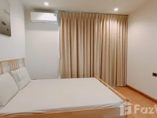 出租 2 卧室 公寓 在 Huai Khwang, 曼谷