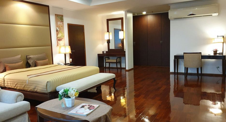 Wohnung zur Miete mit 3 Zimmer in Watthana, Bangkok