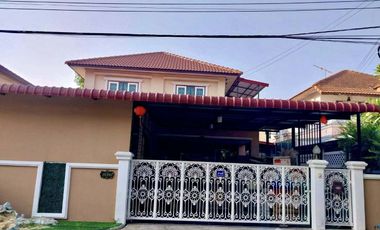 For rent 3 bedrooms house in Khan Na Yao, Bangkok