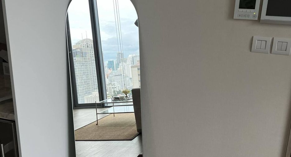Wohnung zur Miete mit 1 Zimmer in Pathum Wan, Bangkok