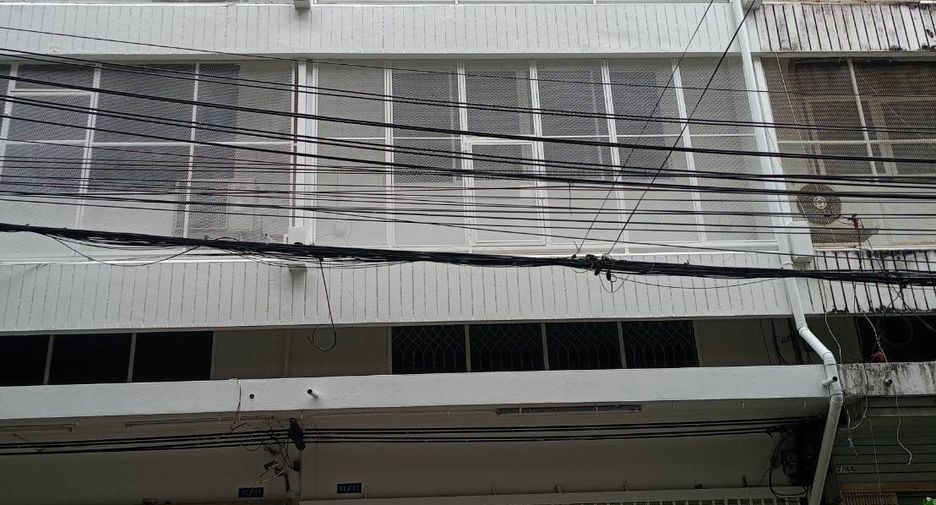 For rent office in Phaya Thai, Bangkok