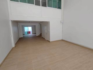 出租 办公室 在 Phaya Thai, 曼谷