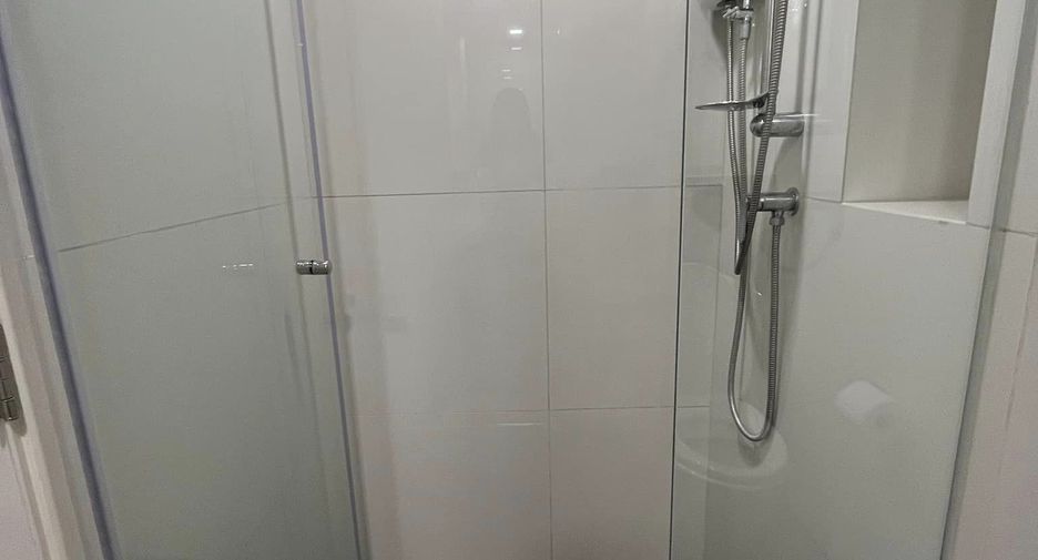 For rent 1 bed condo in Phra Khanong, Bangkok