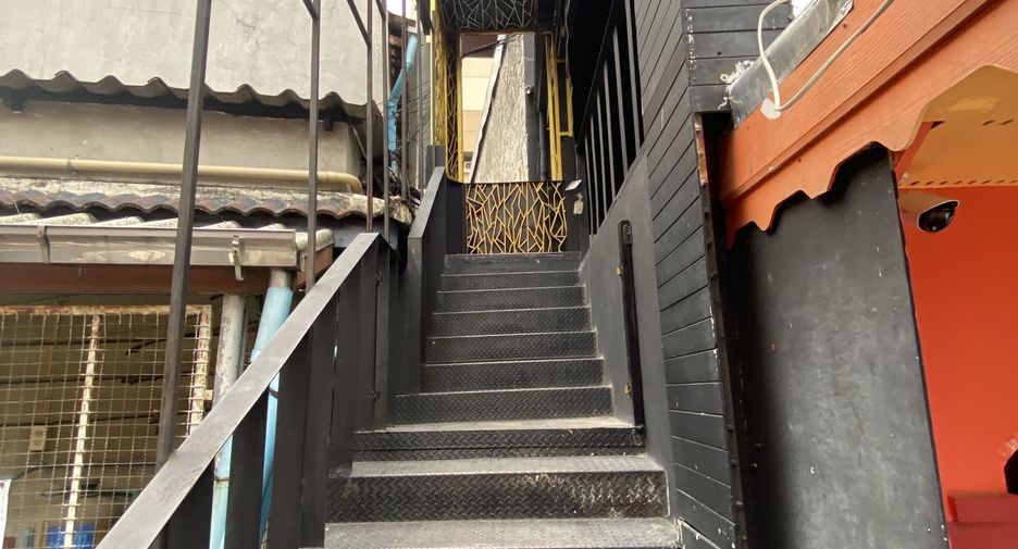 Local comercial en alquiler en Watthana, Bangkok