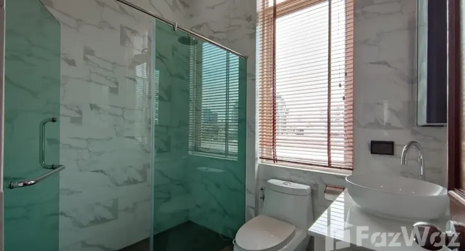 Wohnung zur Miete mit 3 Zimmer in Watthana, Bangkok