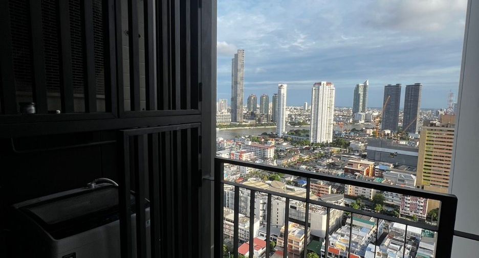 À louer 1 chambre condo à Khlong San, Bangkok