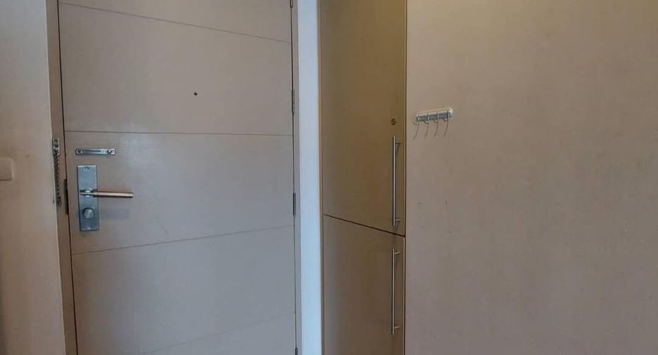 À louer 1 chambre condo à Huai Khwang, Bangkok