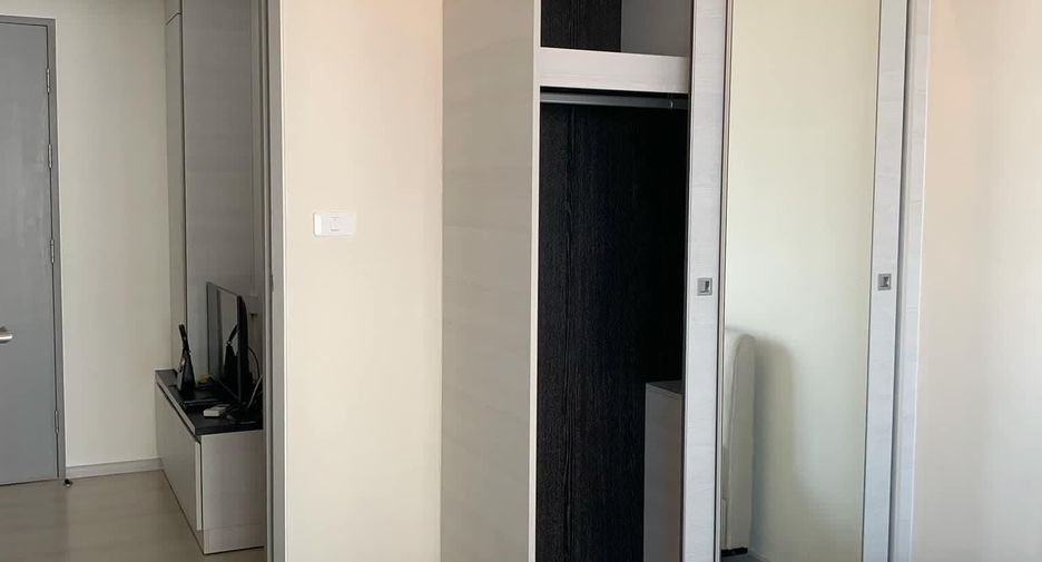 For rent 1 Beds condo in Huai Khwang, Bangkok