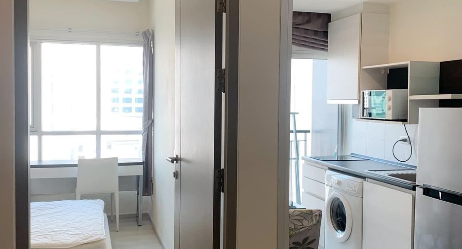 For rent 1 Beds condo in Huai Khwang, Bangkok