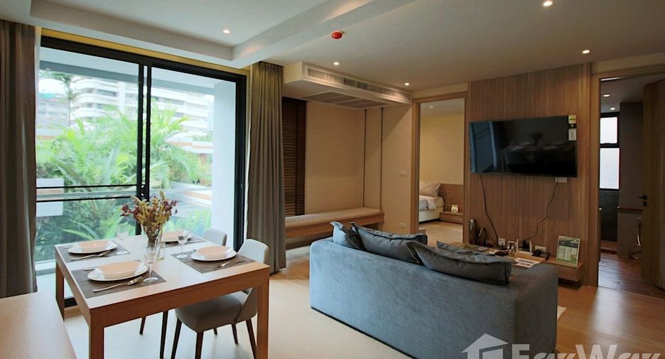 For rent 2 bedrooms apartment in Watthana, Bangkok