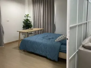 À louer 2 chambres condo à Bang Na, Bangkok
