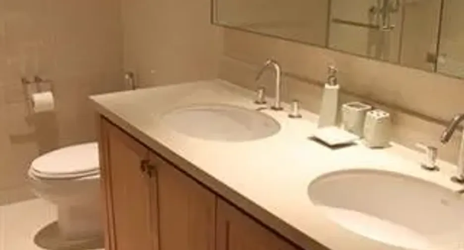Condo en alquiler de 1 habitaciones en Khlong Toei, Bangkok